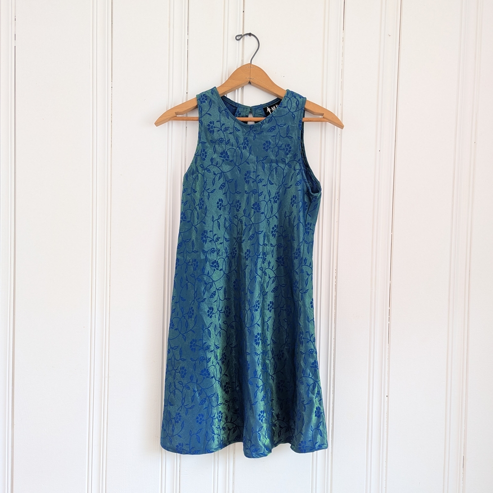 Vintage Dress With Iridescent Floral Fabric